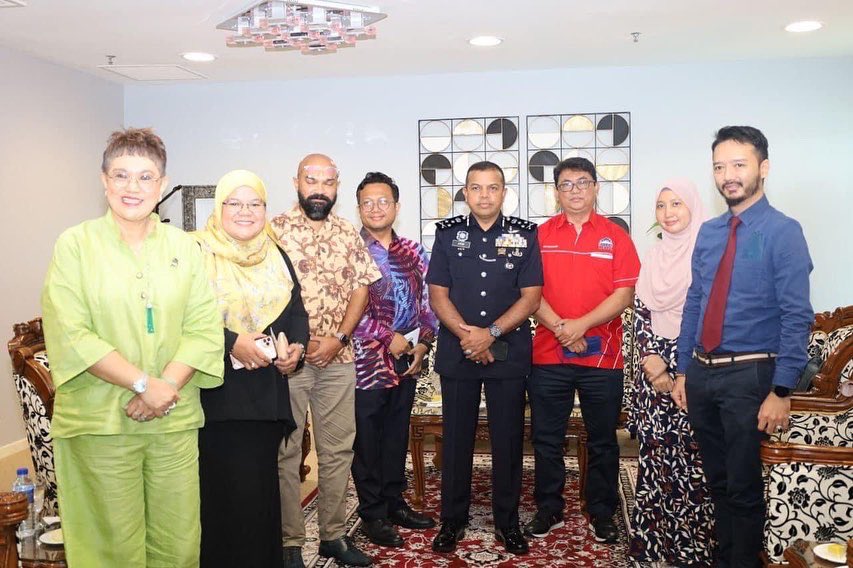 JSJNPDRM's tweet photo. SEMINAR ISU SOSIAL MASYARAKAT 2022
Melaka, 12 Jun 2022 - Satu Seminar Isu Sosial Masyarakat anjuran Persatuan Kesihatan Reproduktif Universiti Islam Malaysia bertempat di Universiti Teknikal Malaysia Melaka (UTEM).
#SeminarIsuSosial
#JSJNPDRM https://t.co/OOk4Z3UIkt