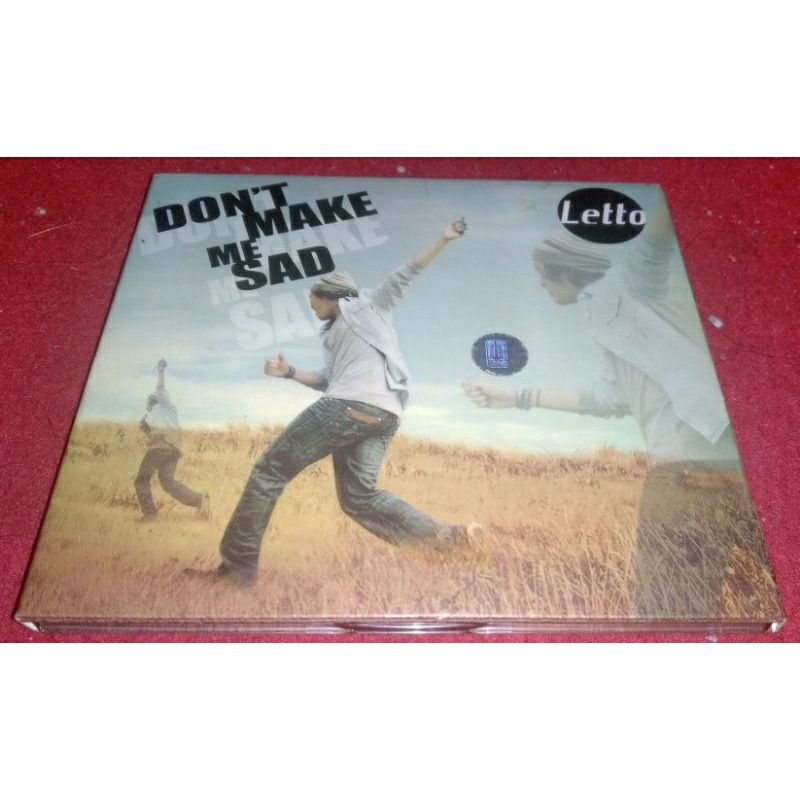 M E V E R I C K tweet media