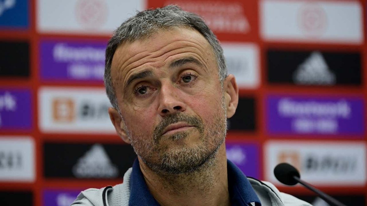 This is what Luis Enrique said about Busquets at the pre match press conference ahead of the Nations League clash with the Czech Republic: "“Any player would end up losing in a comparison with Busquets, and more so a young player like Gavi.”