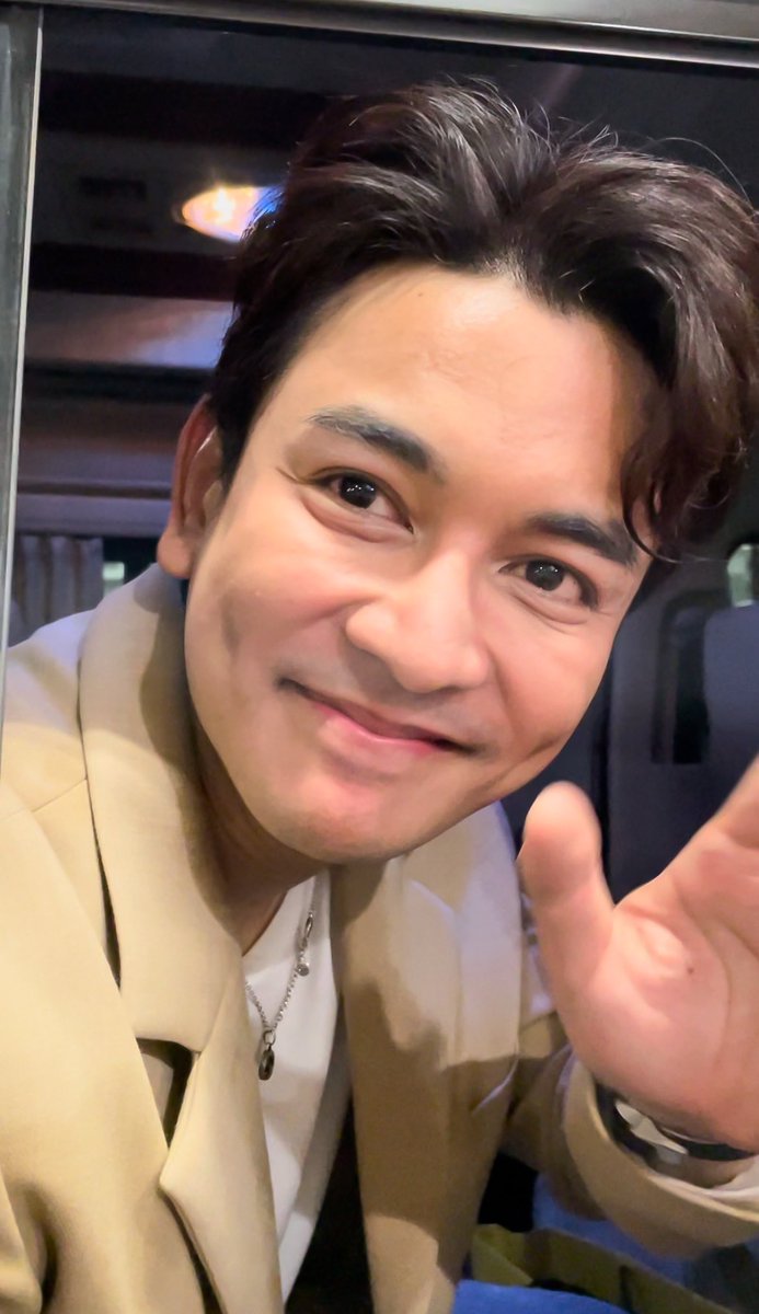 Mukmai's tweet photo. แอ่แฮร่ 😝 https://t.co/k26X0UayOp