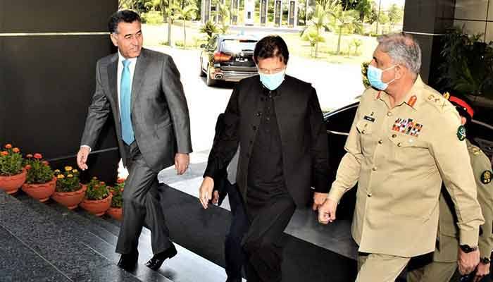 rarerrose_'s tweet photo. Those beautiful days will come again☺️
#pakarmyforpakistan
#ImranKhanForPakistan https://t.co/cmGSgj4oLW