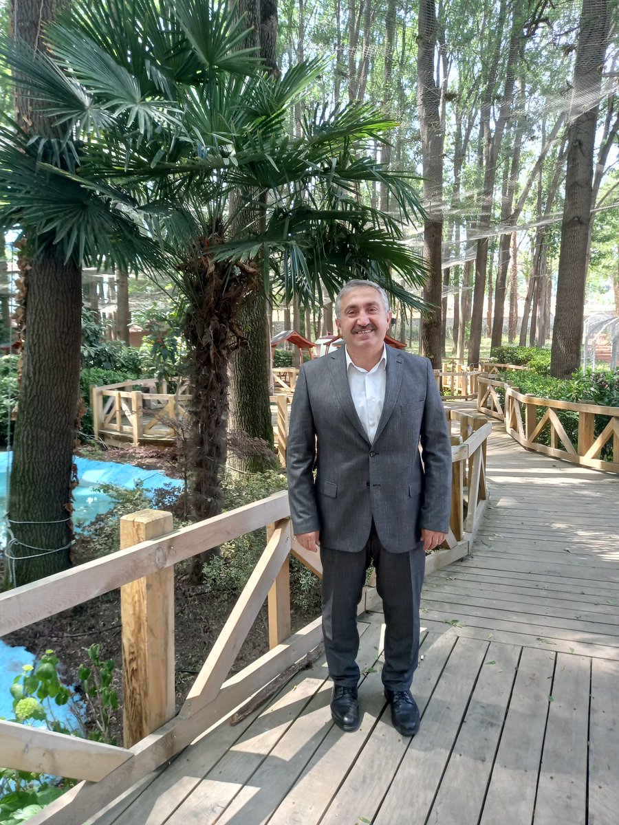 HasanDsl54's tweet photo. En güzel çiçekler
Bahçenizde
Yüreğiyle fayda merkezli insanlar yanınızda
Olsun...
..HOŞÇAKALIN..
#muhtar #kitapoku #sporyap #saygı #nezaket https://t.co/GffM1aEHnN