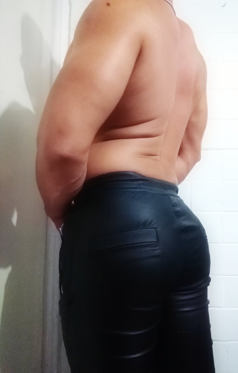 edgartangascdmx's tweet photo. Otra vez me puse calzon bonito y nadie lo hizo aún lado https://t.co/qp0wk4NWcc