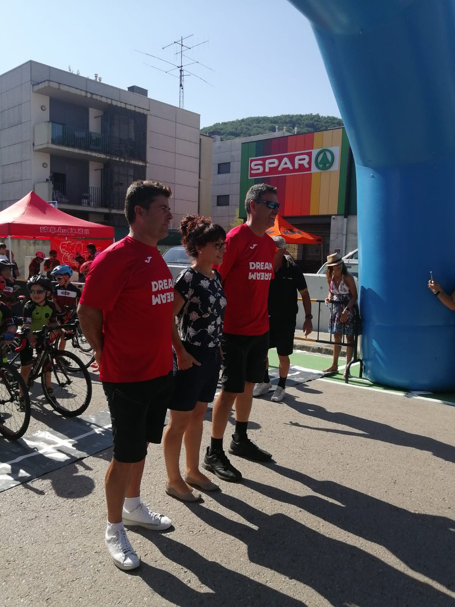 Tondo kids a Sant Joan les Fonts. Tot un plaer acollir-vos!! <a href="/santjoanfontsaj/">Sant Joan les Fonts</a> <a href="/100x100Tondo/">100%Tondo</a>