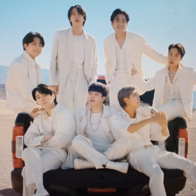 LeeLee 💜 BTS + ARMY = FAMILY 💜 (@LeeLeexox11) / Posts / X