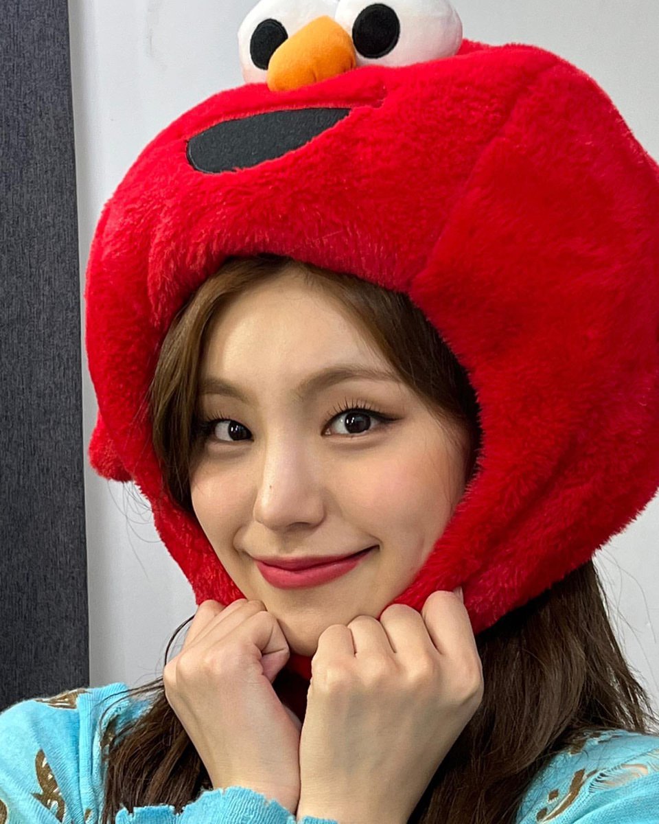 YJF1LES's tweet photo. instagram update https://t.co/fZYsKMBunm