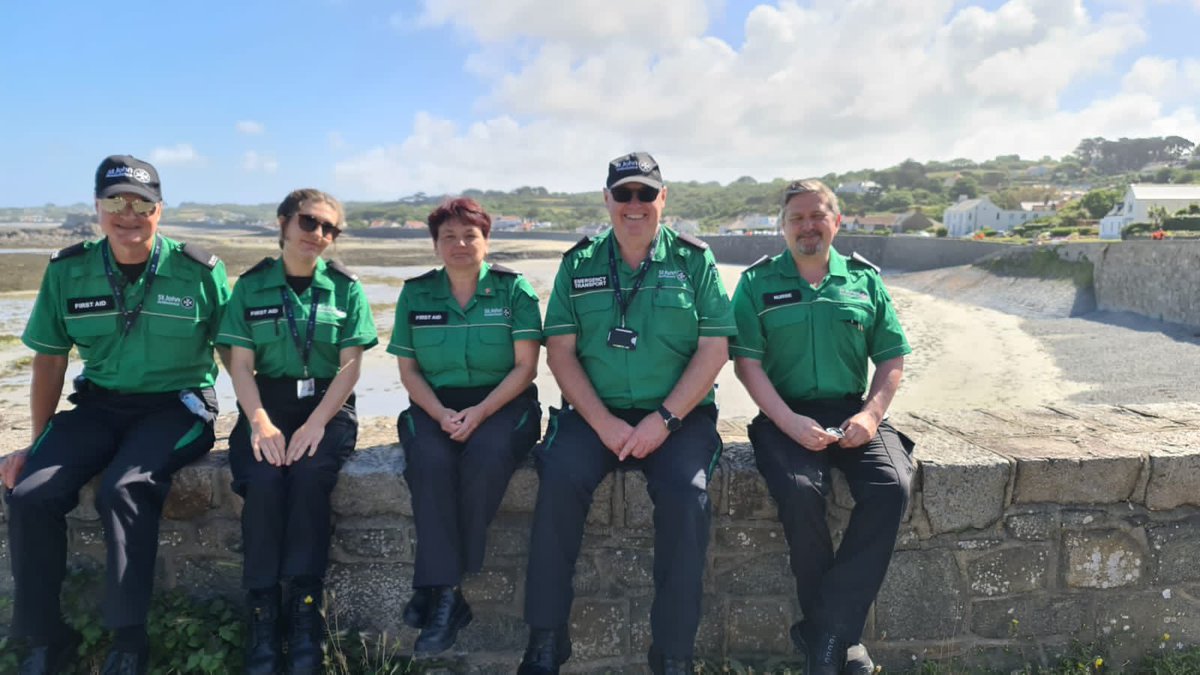 SJARS_Guernsey's tweet photo. Well done &amp; thank you to everyone who took part in the @SRIslandWalk yesterday. 

This year St John Ambulance Guernsey was one of the nominated charities, so we really appreciate your support.

As ever our dedicated volunteers were also on duty along the route.

#CaringForLife https://t.co/SkL3aU13NT
