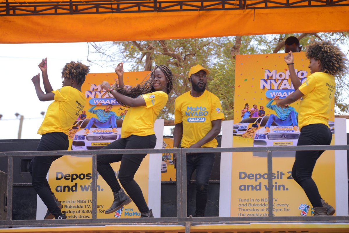 NunuStageboss's tweet photo. Thank you @mtnug for this #momoNyaboWaaka https://t.co/R8a1Sdg9ER