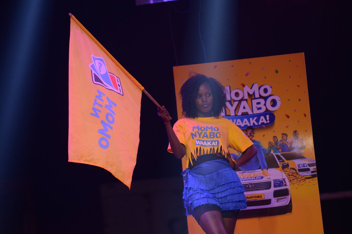 NunuStageboss's tweet photo. Thank you @mtnug for this #momoNyaboWaaka https://t.co/R8a1Sdg9ER