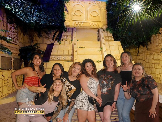 So collectively we had a ballerina, a teacher, a bitch in pursuit of a masters degree, actors, dancers<a href="/tag/coronavirus"class="tags"><span>#coronavirus</span></a>