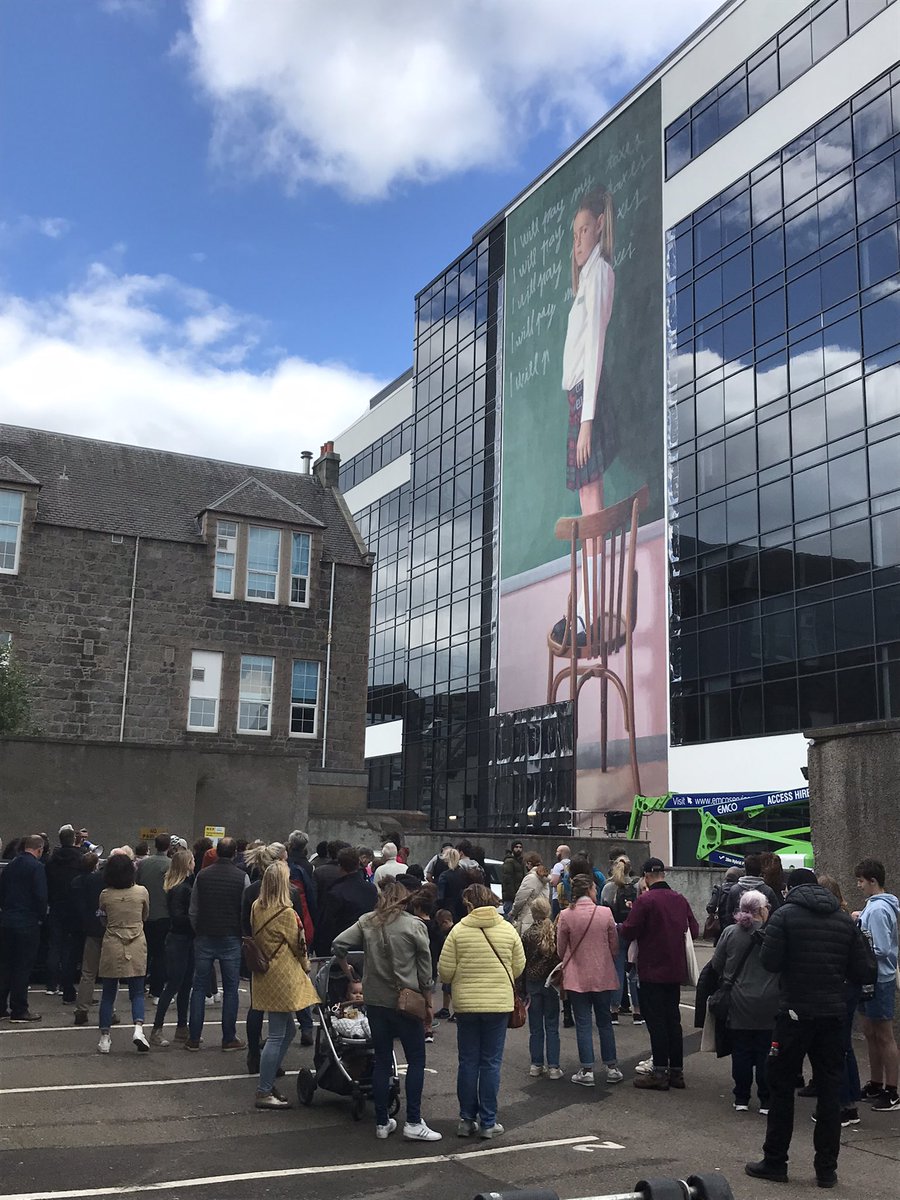 KenMVisitScot's tweet photo. 126 people on my @nuartaberdeen free walking tour yesterday. Well done to everyone involved 🙌🏻 #VisitScotland https://t.co/z43QKYcNDo