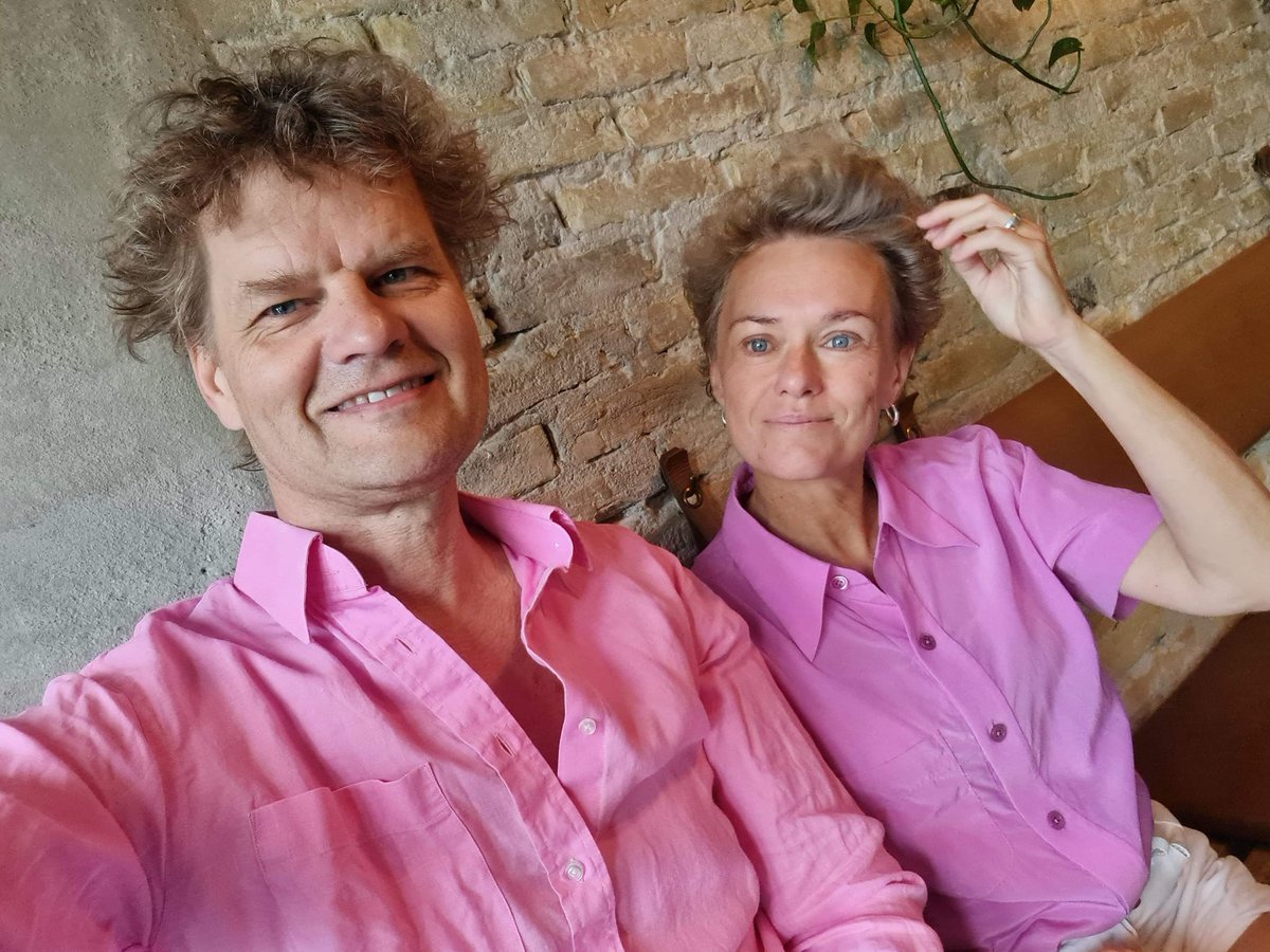 BirtheLarsenCph's tweet photo. Søndag morgen forskningsmøde om survey om løngennemsigtighed og lønulighed mellem mænd og kvinder (ja, løngennemsigtighed mindsker lønuligheden) - ukoordineret begge i pink 💗
#CBSinequality https://t.co/c2DVaQsjiZ
