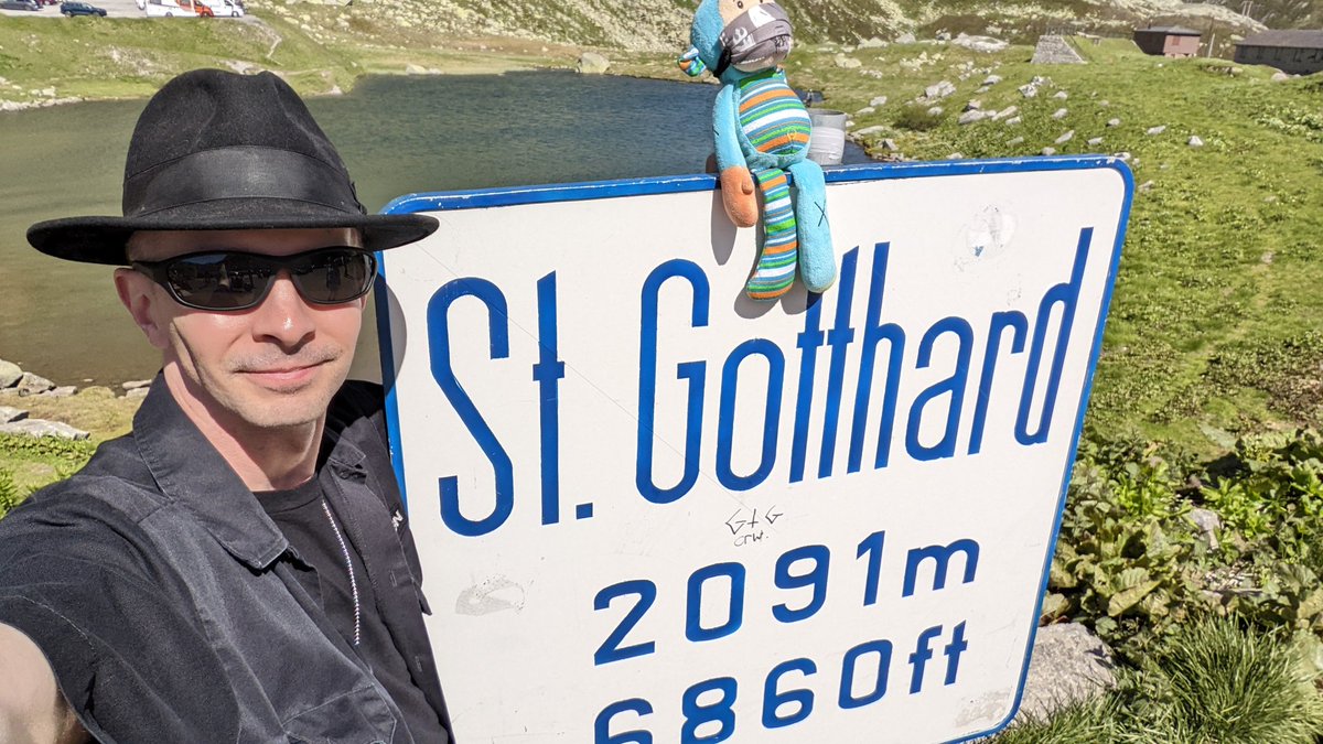 Murdoch Monkey tweet media