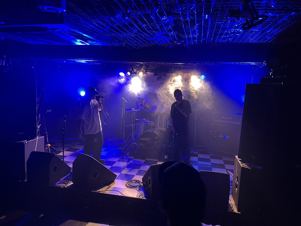 junction_logos's tweet photo. 昨日ですが、神戸BLUE PORTにてライブありがとうございました!!
演る側としても観る側としても最高に楽しいライブでした🔥
#神戸BLUEPORT
#C-LA
#JUNCTIONLOGOS
#Craftynawe https://t.co/Z5OMuz5ZLq
