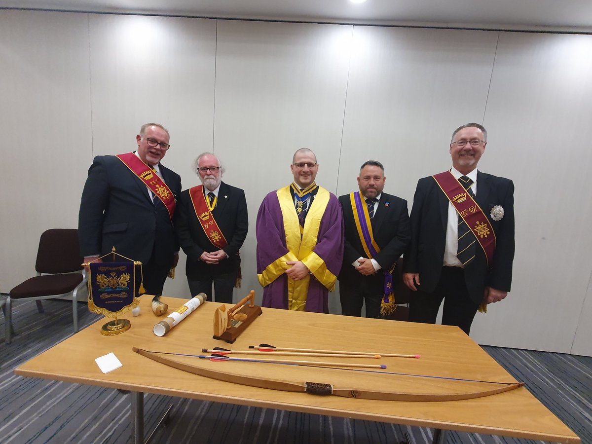 A delightful Installation meeting at the Holiday Inn Farnborough on Friday with Charlie Mason, Installing his good friend Connor Field. Shown here with his new Counsellor Jon Wallis and Guide Matt Gibbs and Grand Visiting Deacon Gerald Reilly ... An exciting line up for next year