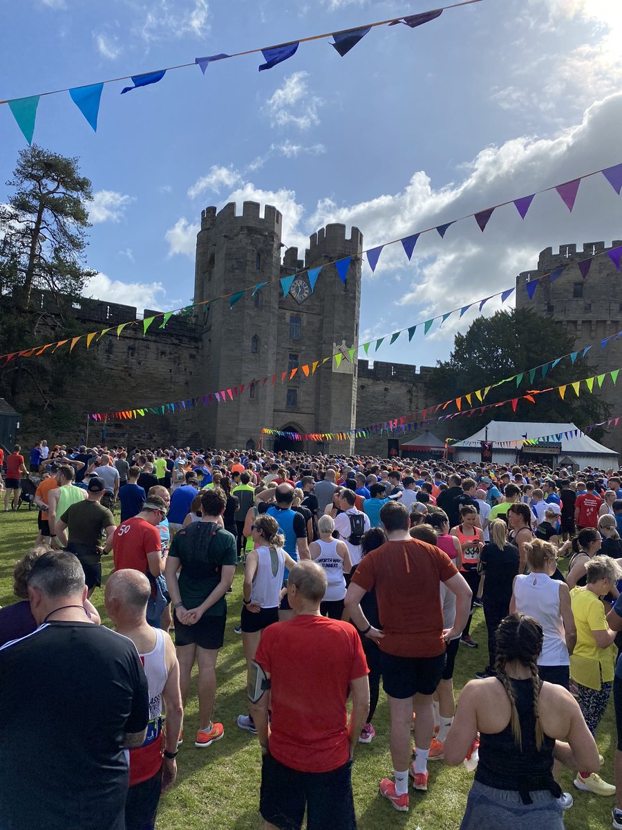 DrJamesGill's tweet photo. Well, didnโt quite get my targetโฆ but 4 secs faster than 2015 is still an improvement ๐๐
Well done everyone on @twocastlesrun today!!
#10km #twocastles https://t.co/mSfZz8hROz