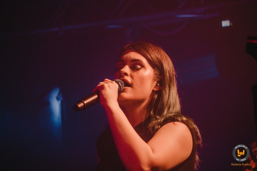 metallus_it's tweet photo. Spiritbox + InVisions: Live Report e foto della data di Milano https://t.co/7WCF3toSgq #Spiritbox #InVisions @legend_milano @barleyofficial https://t.co/JmxWUlPeCq