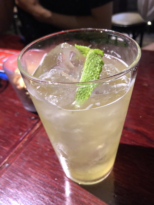 久し振りにHUB飲みイイゾー 