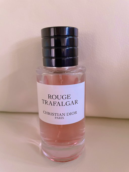 DIORのこの香水本当好き🤤💗 https://t.co/jjKGqDYdY0<a href="/tag/%E3%83%95%E3%82%A9%E3%83%BC%E3%83%88%E3%83%8A%E3%82%A4%E3%83%88"class="tags"><span>#フォートナイト</span></a>