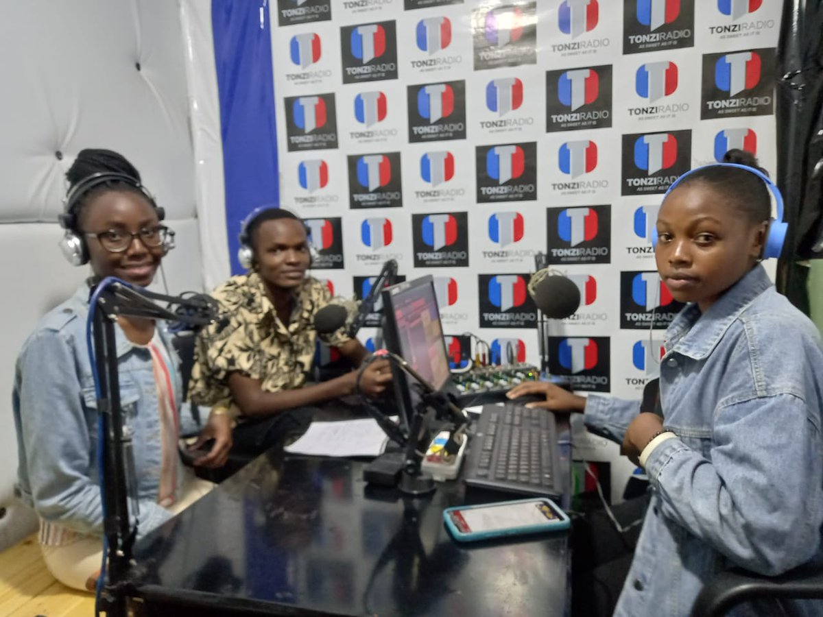 tonziradio's tweet photo. It's going down. #worlddepressionday #forgivingtime #forgiveness with @Juliet_awin0 @AdonisCollo @NaomObure https://t.co/bCvJ9qEbJS