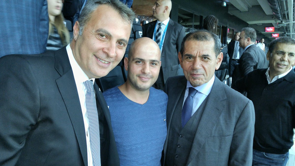 Bir Beşiktaş taraftarı olarak;Dün gerçekleştirilen Galatasaray Spor Kulübü Başkanlık seçimini kazanan Sn. Dursun Özbek’i ve yönetimini tebrik ediyor, yeni görevlerinde başarılar diliyorum. #DursunÖzbek