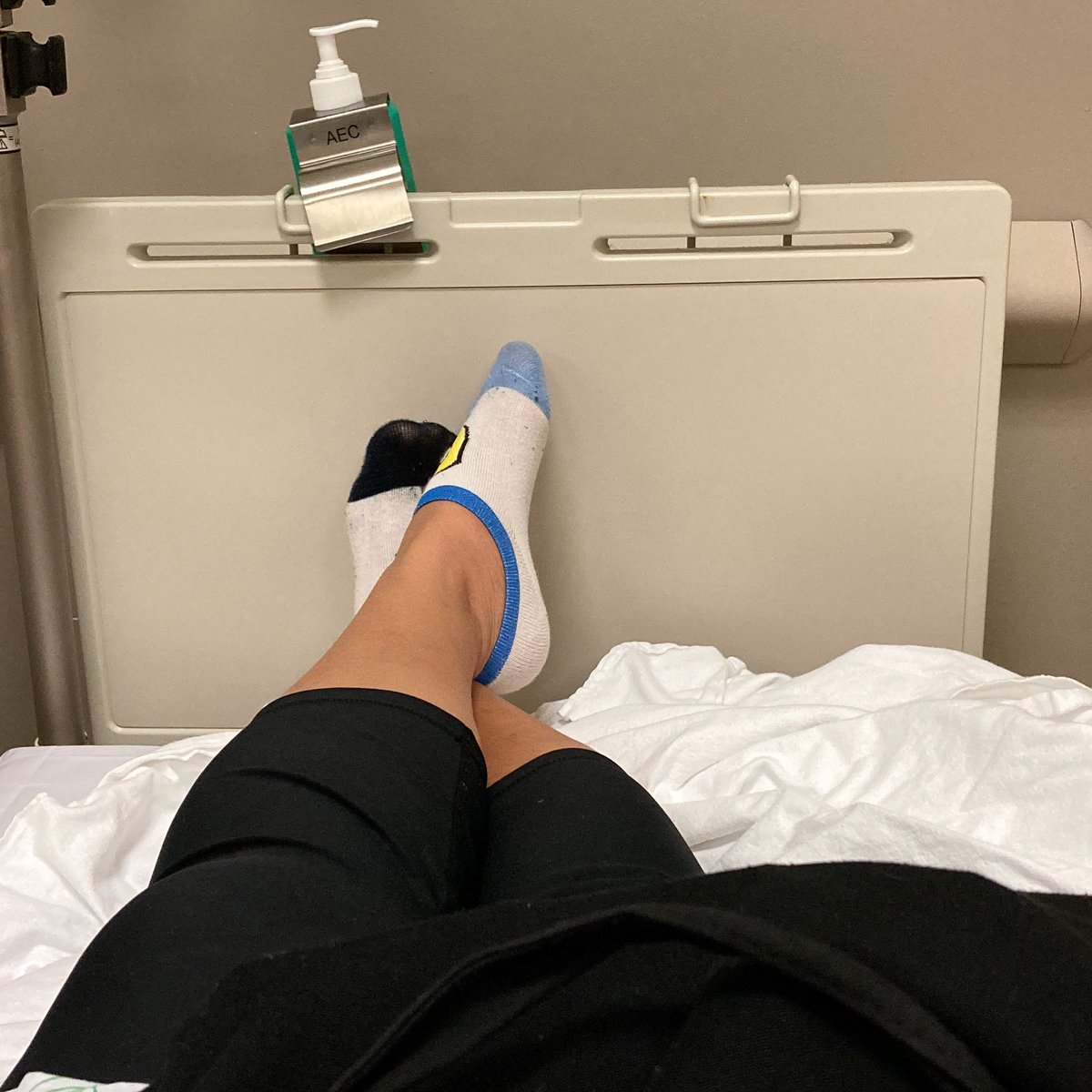 NadiaDaeng's tweet photo. I went for a procedure this week in unmatched socks π #justgetthisoverwith https://t.co/dsOtHZqn6S