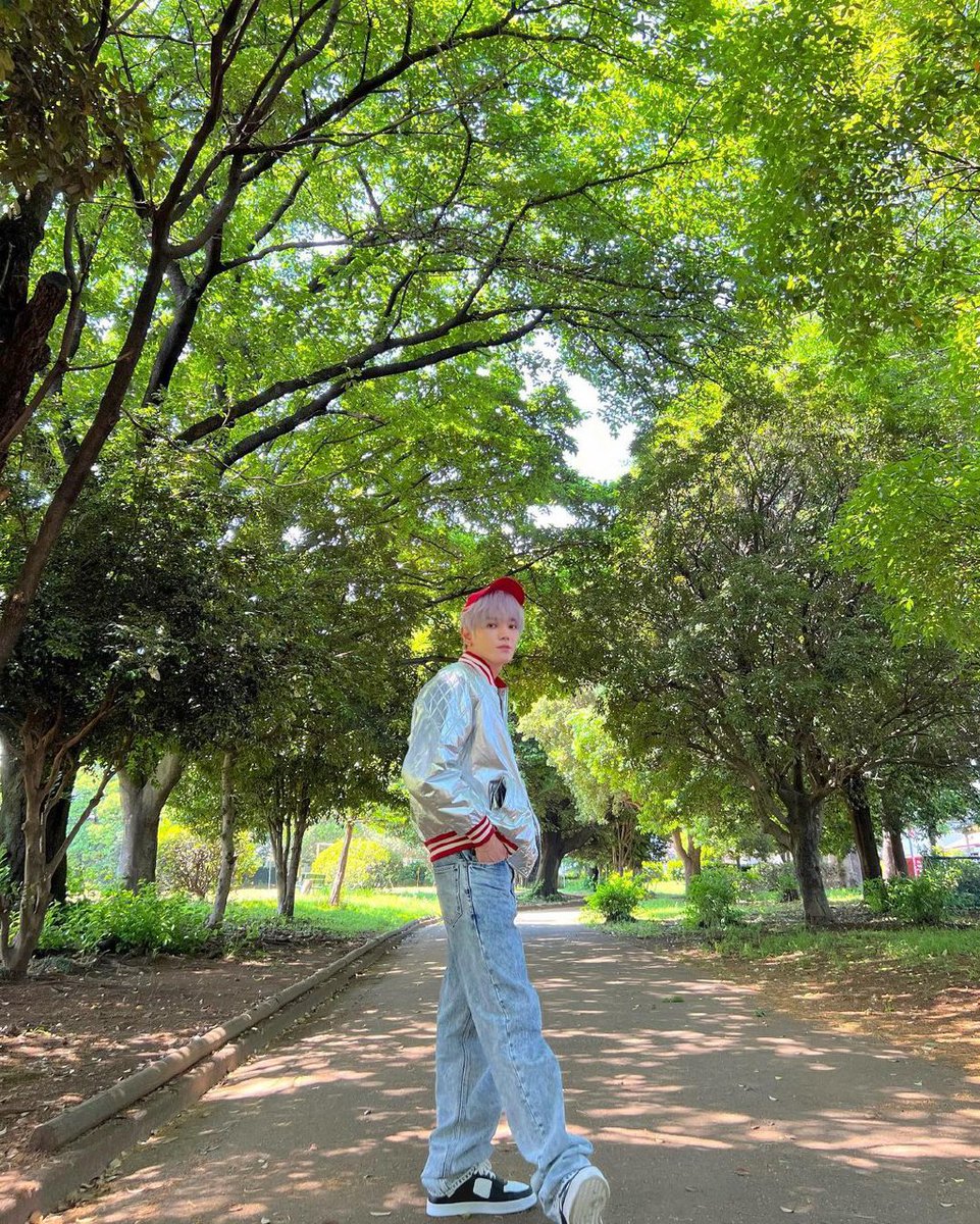 SM_NCT's tweet photo. [OFFICIAL] 220612 #TAEYONG's Instagram update (1)

“Tokyo 3”

#NCT #NCT127
https://t.co/YolZfJC9Un https://t.co/UsDROloSjy