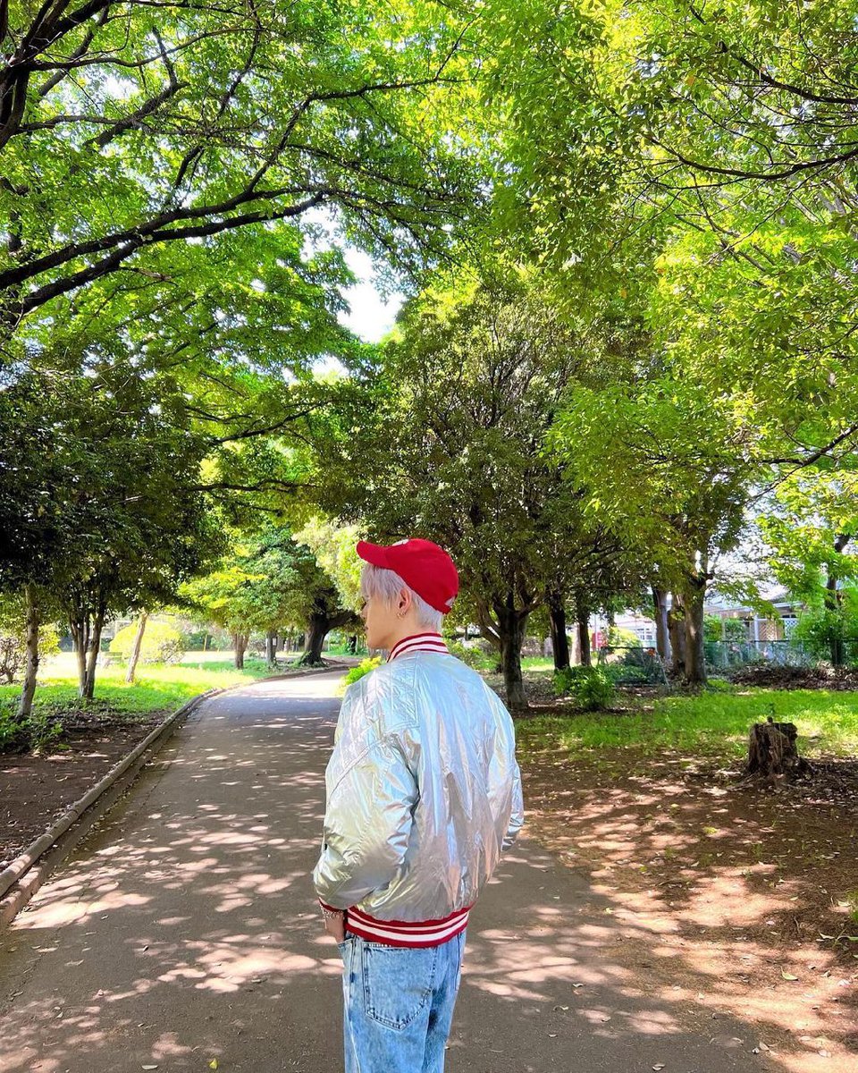 SM_NCT's tweet photo. [OFFICIAL] 220612 #TAEYONG's Instagram update (1)

“Tokyo 3”

#NCT #NCT127
https://t.co/YolZfJC9Un https://t.co/UsDROloSjy