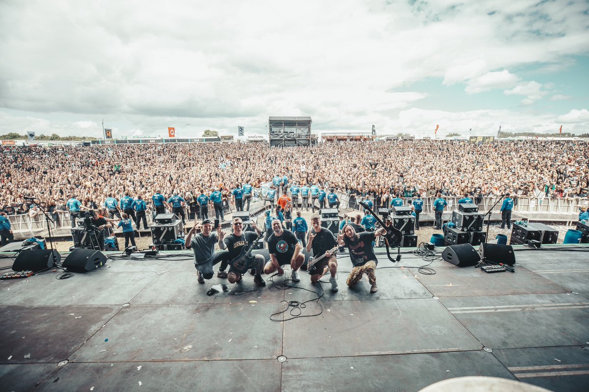 THANK YOU DOWNLOAD FEST THAT WAS ONE OF THE SICKEST SHOWS WEVE EVER PLAYED!