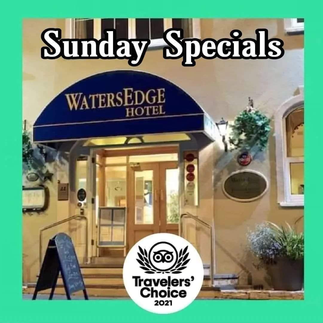 Sunday Specials at the award winning Jacob's Ladder Restaurant at WatersEdge Hotel, Cobh 

Honey &amp; Mustard Loin of Pork Served with Creamy Mashed Potatoes, Melange of Vegetables, Just Roti  
€15.95

Watersedge Hotel 

#Cobh #Cork #Ireland