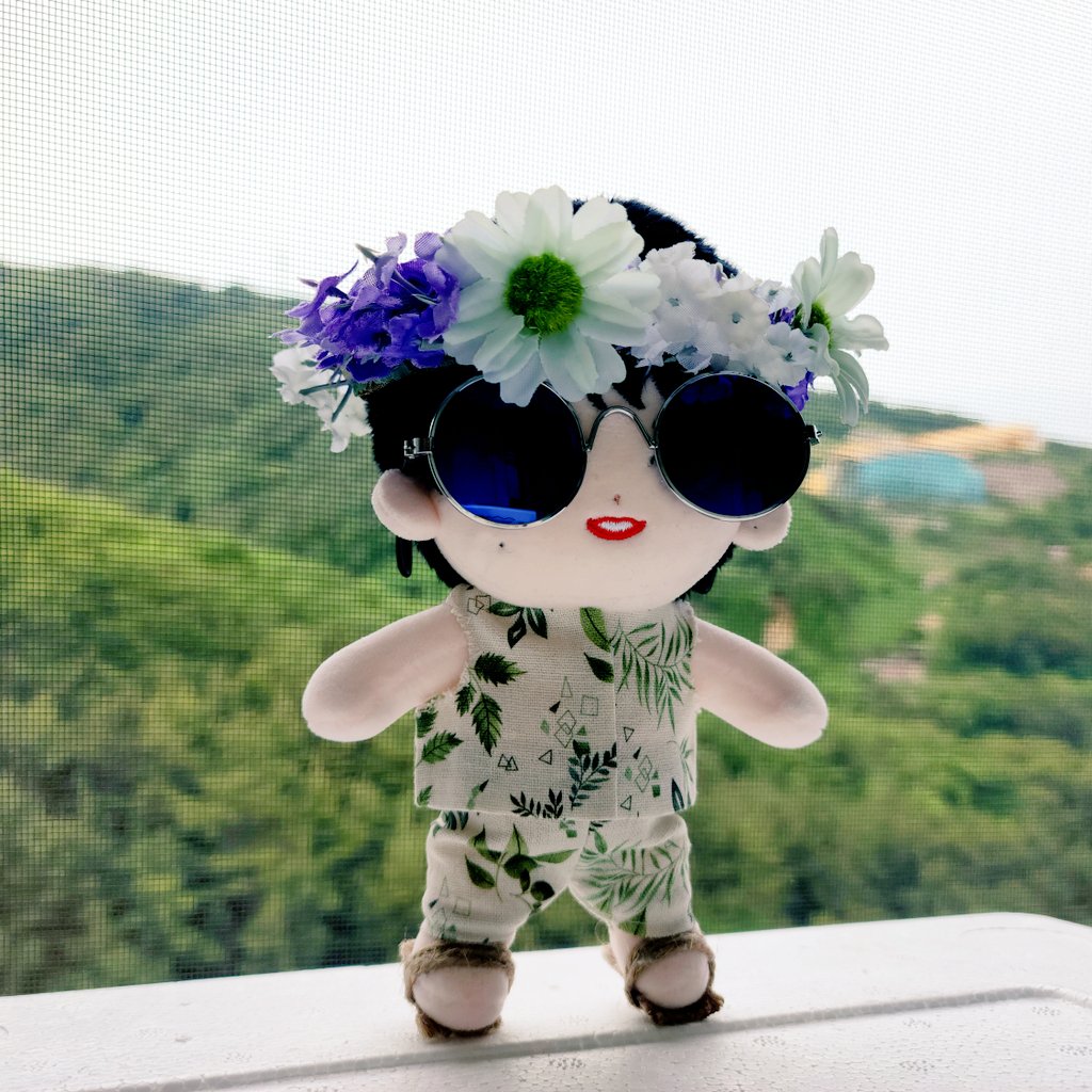 misingyeo's tweet photo. 솜징구
쌤 없이 혼자 만든 옷.
다리  통좀 늘려줘야겠다
담엔 더 잘 만들어 줄게. https://t.co/Cj0JhEDDTd