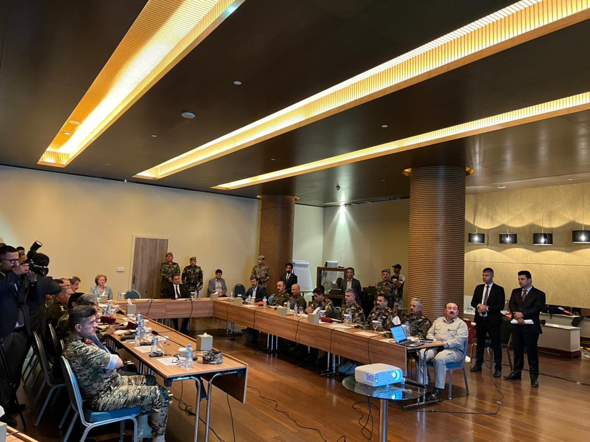 KRG_MOPE's tweet photo. Today, The International Committee of the #RedCross in Kurdistan Region, in cooperation with Awareness Directorate, organized a seminar for #Peshmerga sector commanders, for the law of armed conflicts, which is a strong basis for protecting human rights. https://t.co/FT0B3hVqej