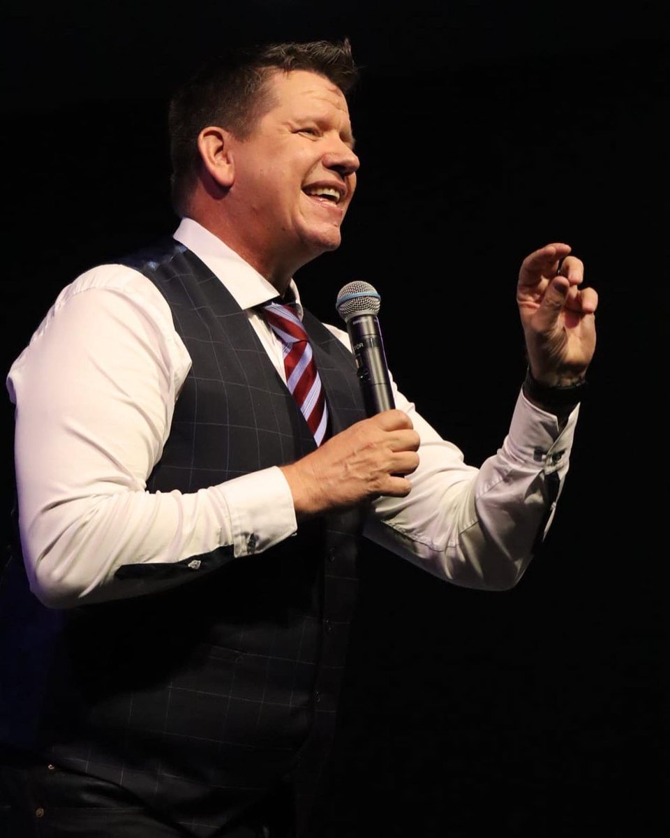 glennschroder's tweet photo. Believers make history!
Believers defy the odds!
Believers defeat giants much bigger than themselves!
Believers overcome obstacles and adversity!
Be a believer!
#ItsInYourHead
Don’t miss tonight 6pm as we unite with Ps At Boshoff @crcchurch_ @DurbanCRC with Ps @RickGodwin https://t.co/1tAf5tBhkz