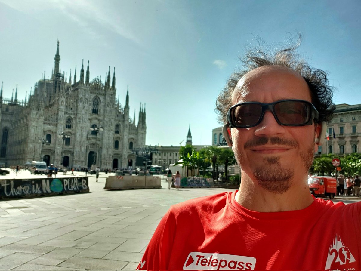 massimoiava's tweet photo. Finished...31°C in #Milan at 8 a.m...10k done, as promised
#RunWithPeter @EASL_ilf @EASLnews #HCC #primarylivercancer #cholangiocarcinoma https://t.co/cFgEViF4n4