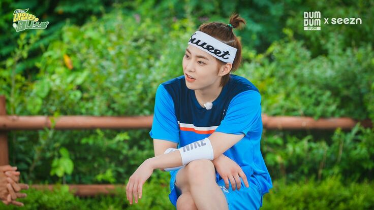 Xiumin__143's tweet photo. 💙_ Sunday rest day!  #XIUMIN #시우민 #exo #weareoneexo #xiuolo _💙 @weareoneEXO https://t.co/cqXK5YqGqi