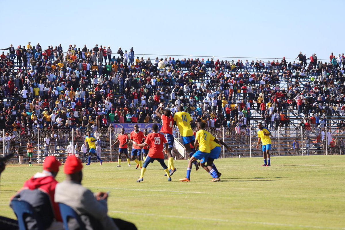 Mph__Motaung's tweet photo. [Vhembe playoffs] Football is alive in Vhembe. It's all systems go...

#WagonIsMoving #WeOnTrack https://t.co/owQw1Xn41d