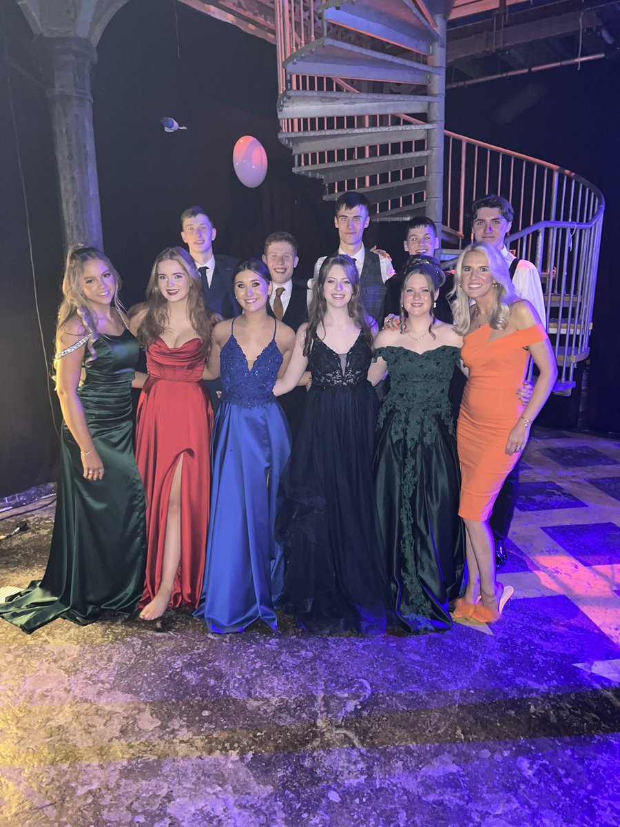 MrsKerr_BA's tweet photo. Our final event with the Class of ‘22! An amazing night celebrating an outstanding bunch of young people! 🌟 #Prom2022 https://t.co/VUuU5XQRJh