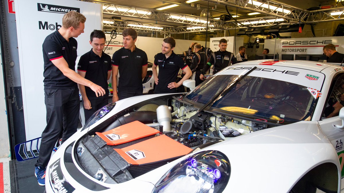 PorscheRaces's tweet photo. #LeMans24 - The new #Porsche @CoandaEsports Racing Team meets the Porsche GT Team: Two-time Porsche @TAGHeuer Esports Supercup winner @JKRogers_92, 2021 #LeMansVirtual24 runner-up @Mack_Bak, 2020 @LeMansVirtual winner @TommyOstgaard & @MitchelldeJong1 visit the @24hoursoflemans https://t.co/1AwbXCLbhn