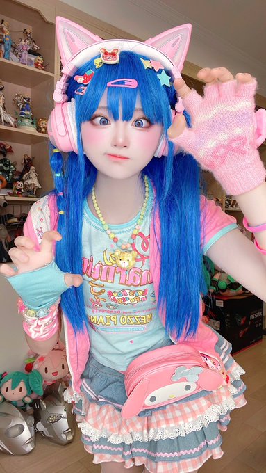 Twitterのコスプレ画像32
