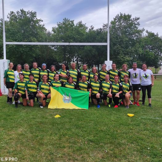 elpuertoalmin's tweet photo. #RUGBY
#ELPUERTO Las Camaleonas Mums &amp; Vets son las mejores madres veteranas del Rugby español #CRAP
https://t.co/h9BX0s4XZK https://t.co/MdwkN56Wox