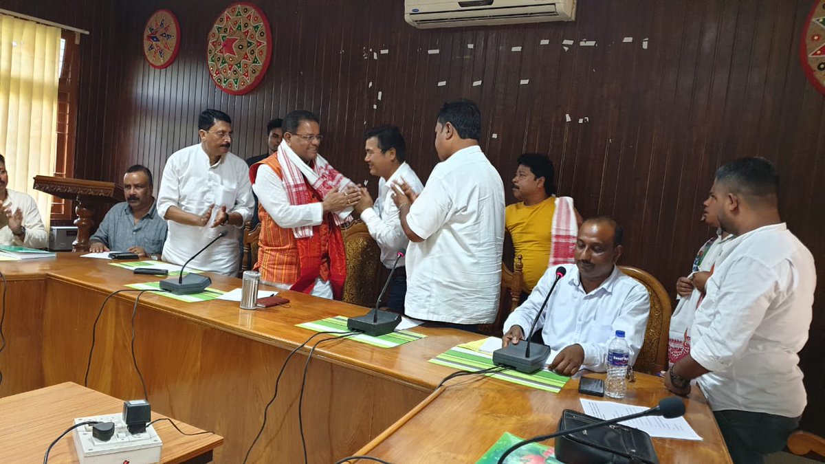 ripunbora's tweet photo. Excerpts from 'Workers-Meet' today at Gosaigaon, Kokrajhar to discuss the expansion of @AITCofficial organizational base in entire Kokrajhar district and BTC region. 

Today marks an important milestone in the journey of @AITC4Assam in the BTC area! https://t.co/ShSBDSoyyH