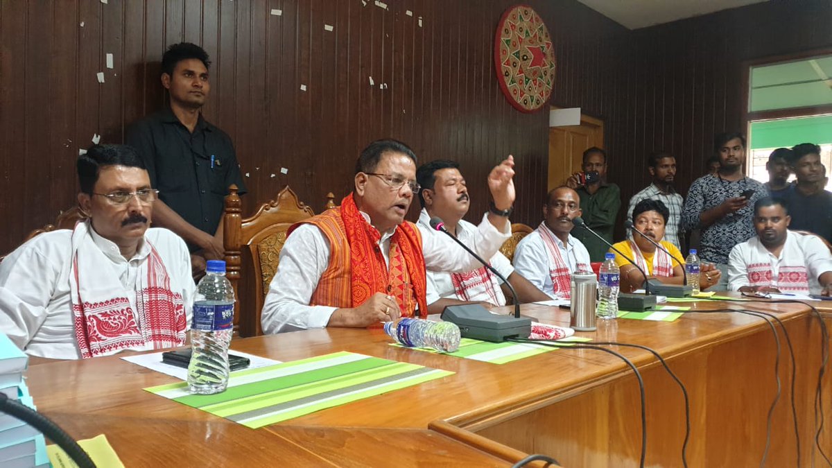 ripunbora's tweet photo. Excerpts from 'Workers-Meet' today at Gosaigaon, Kokrajhar to discuss the expansion of @AITCofficial organizational base in entire Kokrajhar district and BTC region. 

Today marks an important milestone in the journey of @AITC4Assam in the BTC area! https://t.co/ShSBDSoyyH