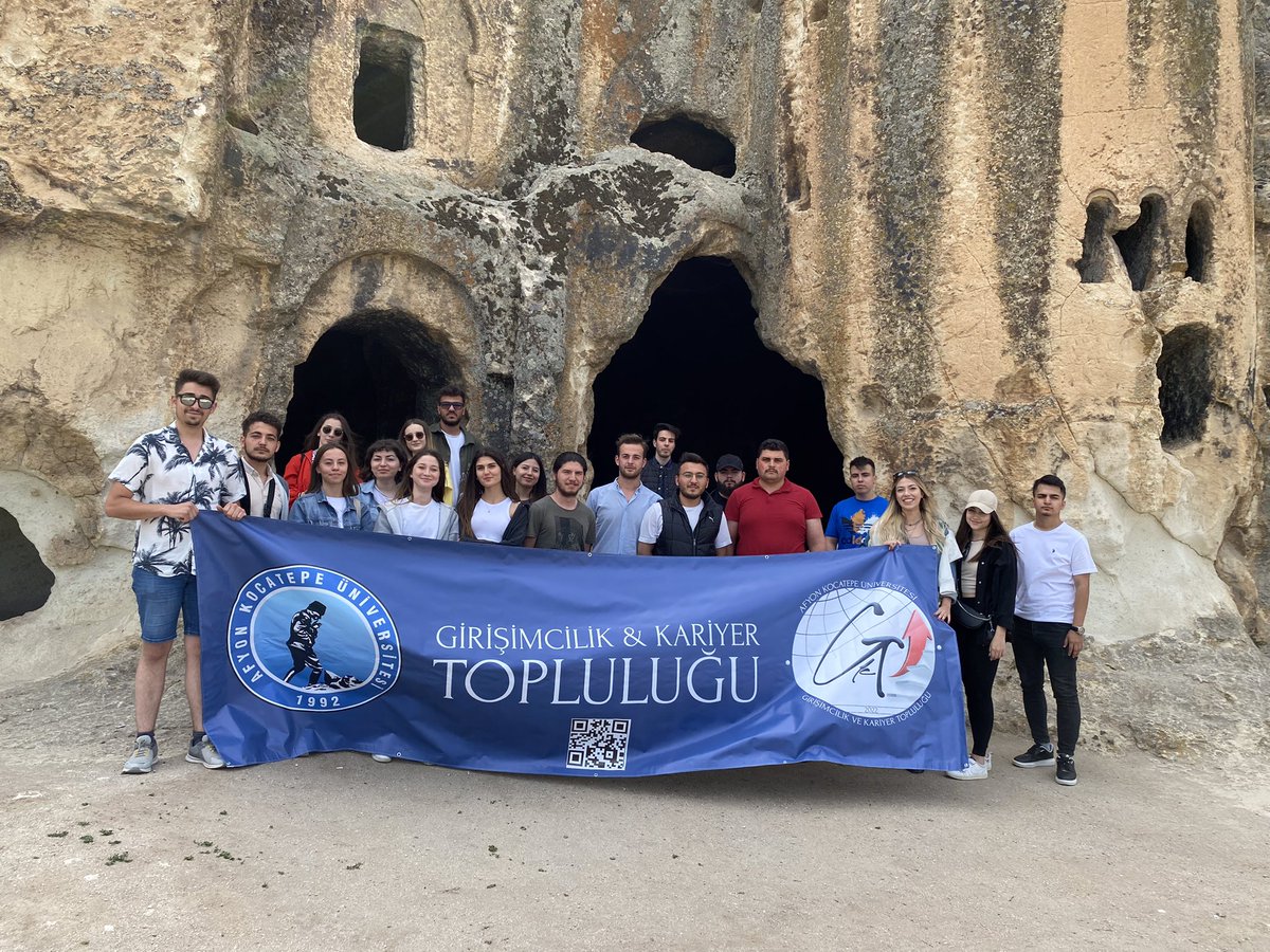 Gikat olarak üyelerimizle Ayazini gezisi gerçekleştirdik.Bu etkinliği yapmamızı sağlayan Vali Yardımcısı Sayın <a href="/omertekesmia/">Ömer TEKEŞ</a> ’e , İhsaniye Kaymakamı Sayın <a href="/DogukanKoyuncu_/">Doğukan Koyuncu</a> ‘ya ,bizi ağırlayan Acar Gözleme Evi’ne ve misafirperverliklerinden dolayı <a href="/sehrifrig/">Şehr-i Frig Restaurant</a> ‘e teşekkür ederiz.