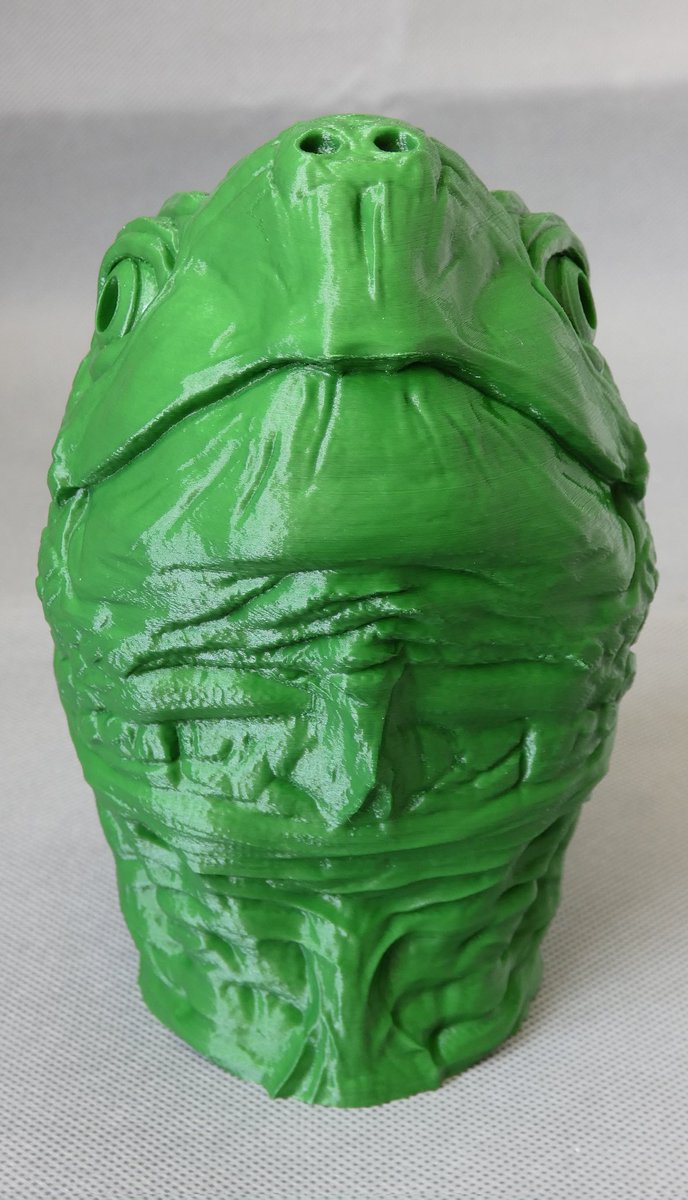 A fun, support free print of a Turtle Head by <a href="/TocoGamescom/">David Hagemann 🍉</a> done on an FLSUN QQS Pro which came out great in <a href="/3DTomorrow/">3DTomorrow</a> Leaf Green PLA.

3dtomorrow.com/product/uk-mad…