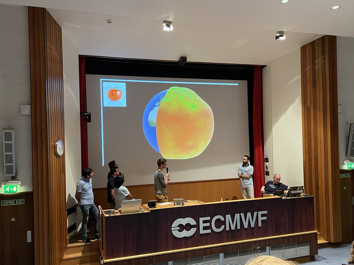 EduardRosert's tweet image. spaghetti plot 🍝 of the new #101ensemble data! Or do you prefer bolognese, lasagne, onion or interactive tomato plots? Getting hungry with hearty data vis at #VisMetHack