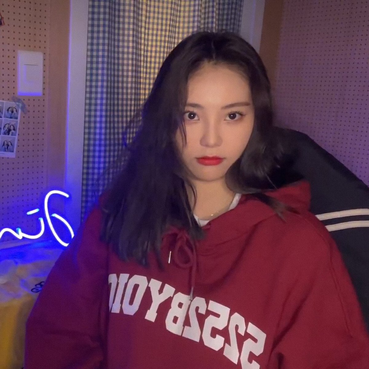 LoonaThe_Yves's tweet photo. 𝐘𝐨𝐮 𝐦𝐚𝐠𝐢𝐜𝐚𝐥𝐥𝐲 𝐜𝐚𝐩𝐭𝐢𝐯𝐚𝐭𝐞𝐝 𝐦𝐲 𝐬𝐨𝐮𝐥 ~

#Happy_JinSoul_Day
#0613_HBD_JinSoul
#오늘_하루_진솔이꺼임둥
@loonatheworld https://t.co/XQHgX0qB5t