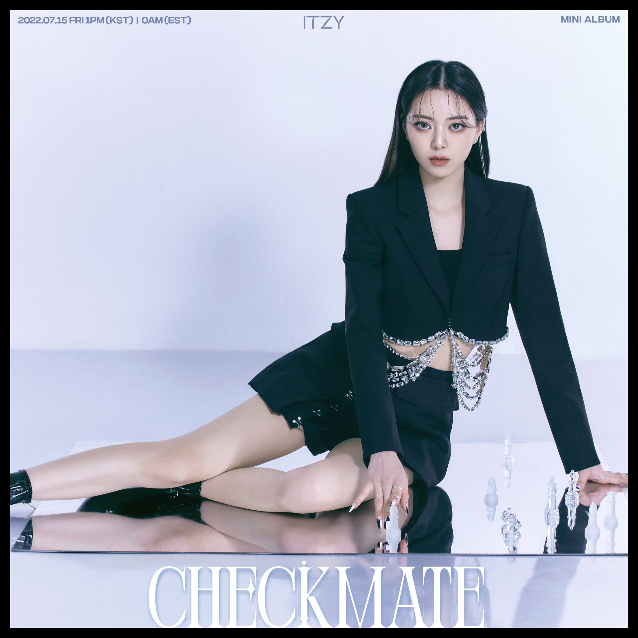 ITZY - CHECKMATE (YUNA Ver.) - CD 