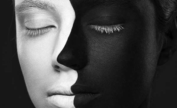 topdusavoir's tweet photo. Le contraste entre 2 mondes … https://t.co/gcgHMqti3P