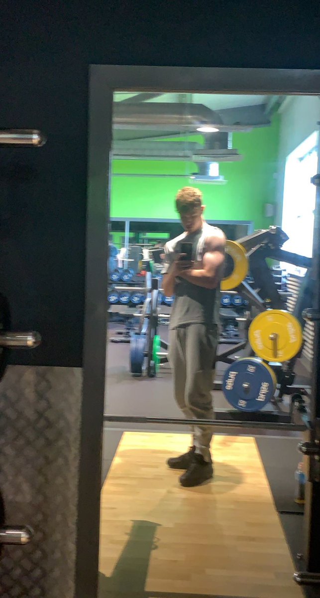 ColezyFn's tweet photo. 💪 https://t.co/gJfBO4w4he