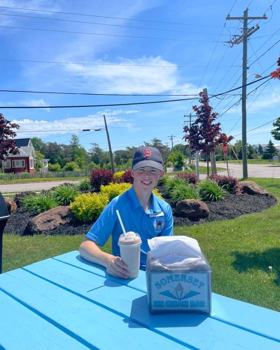 somerseticbar's tweet photo. We’re gearing up for a busy day! Come cool off with us on this beautiful HOT sunny Sunday 🌞. Our thick and creamy shakes are a great treat to keep you cool!
We’re open daily 11:30am - 9pm
See you soon!
#pei #peidbc2022 #icecream #milkshakes #togetherintourism #vance https://t.co/S1bbk2qZcw